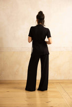 Lade das Bild in den Galerie-Viewer, V-Neck Jerseybluse im Wickel-Look