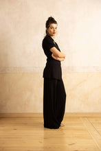 Lade das Bild in den Galerie-Viewer, V-Neck Jerseybluse im Wickel-Look