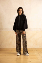 Lade das Bild in den Galerie-Viewer, Soft Hoodie