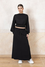 Lade das Bild in den Galerie-Viewer, Short Jumper