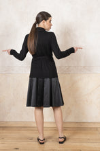 Lade das Bild in den Galerie-Viewer, Jersey Wickelbluse
