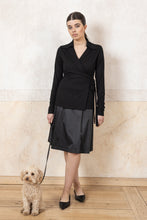 Lade das Bild in den Galerie-Viewer, Jersey Wickelbluse