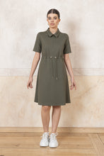 Lade das Bild in den Galerie-Viewer, Cosy Feminin Dress