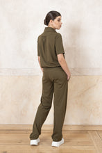 Lade das Bild in den Galerie-Viewer, Jumpsuit mit halben Arm