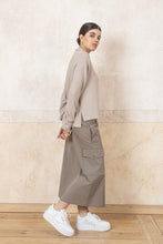 Lade das Bild in den Galerie-Viewer, Like an English Skirt