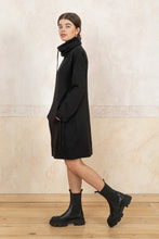 Lade das Bild in den Galerie-Viewer, Jump Dress