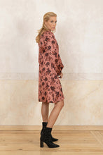 Lade das Bild in den Galerie-Viewer, Tea Time Dress