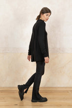 Lade das Bild in den Galerie-Viewer, Floating Longshirt