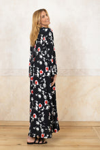 Lade das Bild in den Galerie-Viewer, Maxikleid mit floralem Muster
