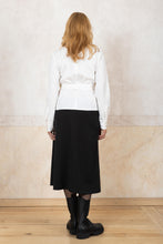 Lade das Bild in den Galerie-Viewer, Wickelbluse