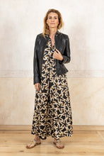 Lade das Bild in den Galerie-Viewer, Langer Stadt Kaftan