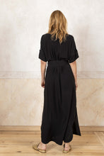Lade das Bild in den Galerie-Viewer, Maxi Hemdblusenkleid