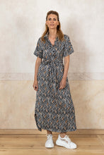 Lade das Bild in den Galerie-Viewer, Maxi Hemdblusenkleid