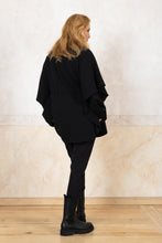 Lade das Bild in den Galerie-Viewer, Strick Poncho
