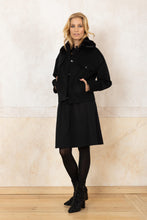 Lade das Bild in den Galerie-Viewer, Winter Blouson