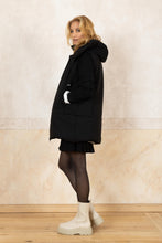 Lade das Bild in den Galerie-Viewer, Mini Falten Rock