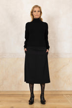 Lade das Bild in den Galerie-Viewer, Basic Shirt