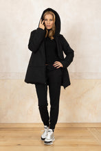Lade das Bild in den Galerie-Viewer, Wattierte Jacke
