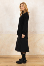 Lade das Bild in den Galerie-Viewer, Longpulli