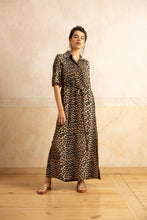 Lade das Bild in den Galerie-Viewer, Long City Dress
