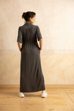 Lade das Bild in den Galerie-Viewer, Long City Dress
